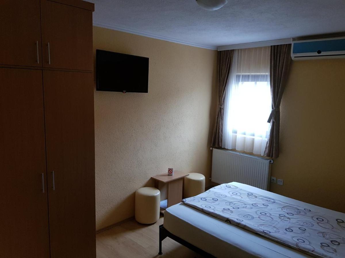 Etno Kuca Sa Konacistem Gocko Hotel Vrnjačka Banja Екстериор снимка